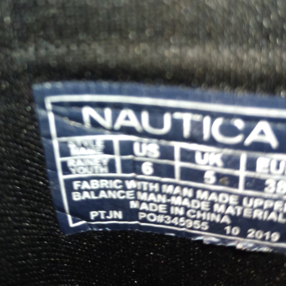 Nautica Navy Blue Sneakers - Picture 2 of 13